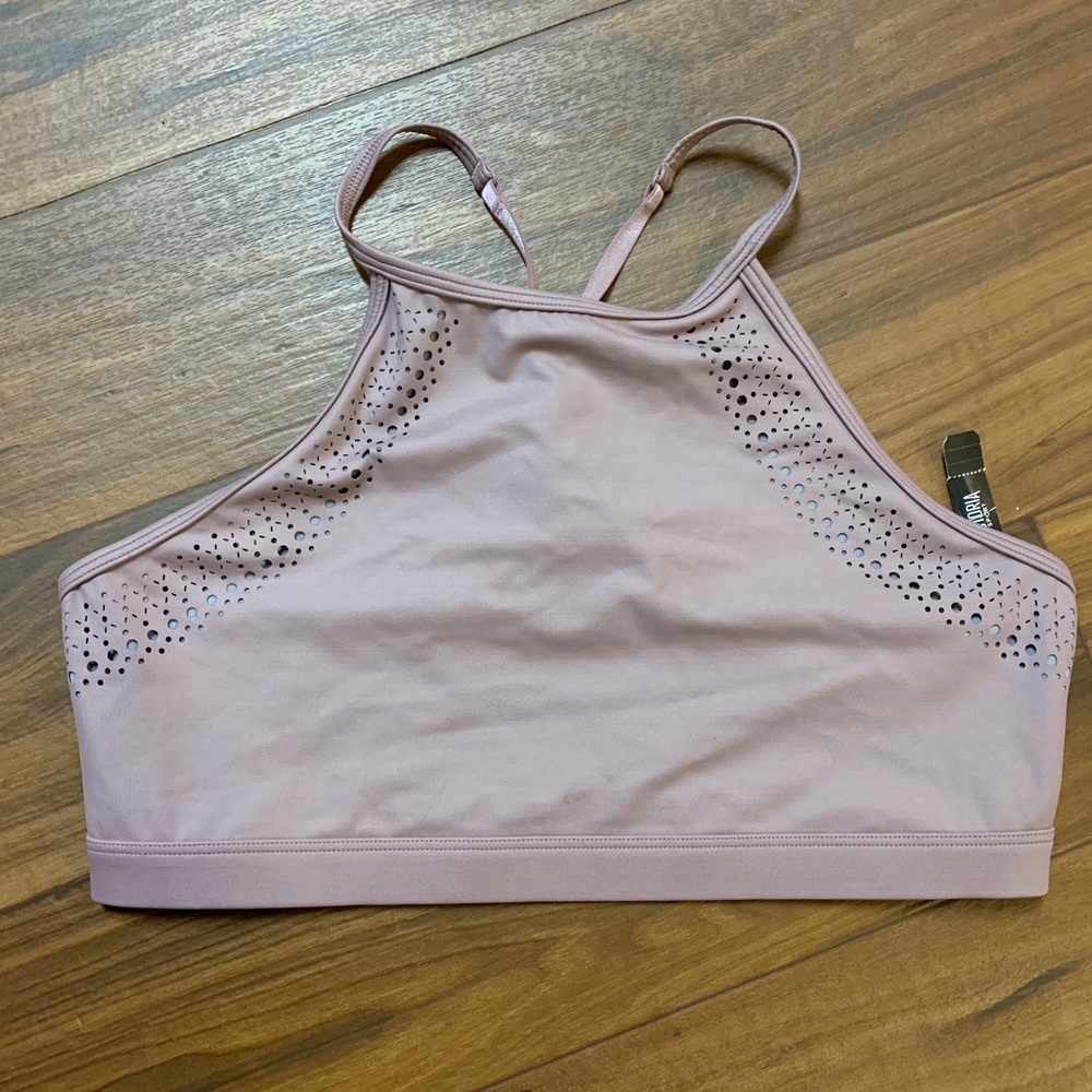 Victoria sport bra/top size large